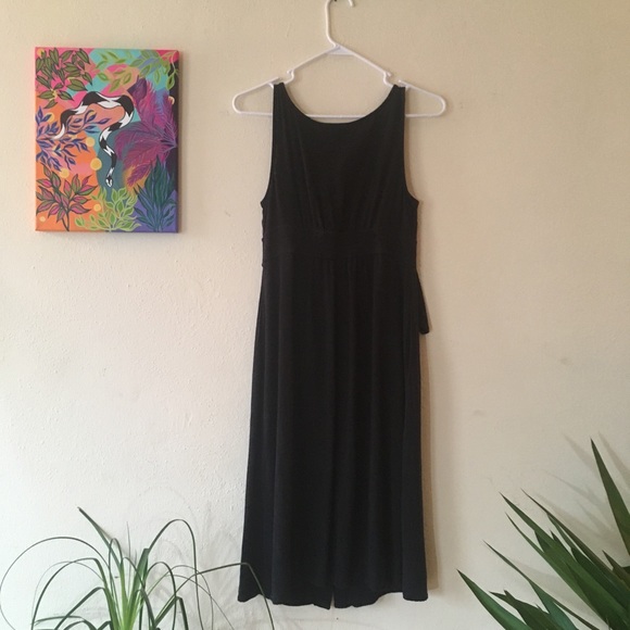 Black Linen Blend Dress With Tie Bust and Buttons - Picture 2 of 10